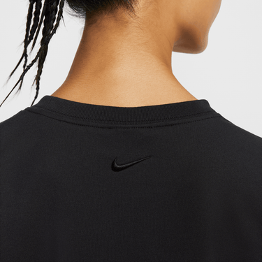 KOBE WOMEN'S DRI-FIT CROPPED BASKETBALL T-SHIRT