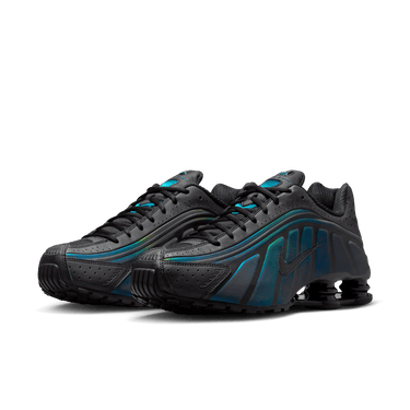 NIKE SHOX R4 SE MEN'S SHOES WITH REFLECTIVE ACCENTS