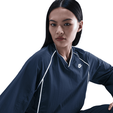 NIKE SPORTSWEAR WINDRUNNER WOMEN'S PULLOVER TOP