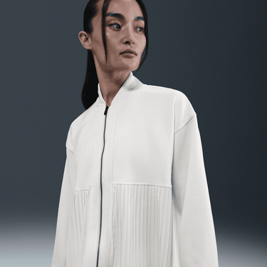 NIKE SPORTSWEAR WOMEN'S PLEATED JACKET