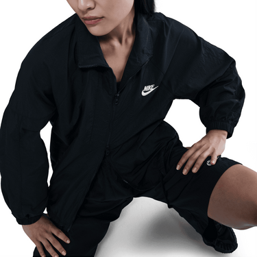 NIKE SPORTSWEAR WINDRUNNER WOMEN'S OVERSIZED JACKET