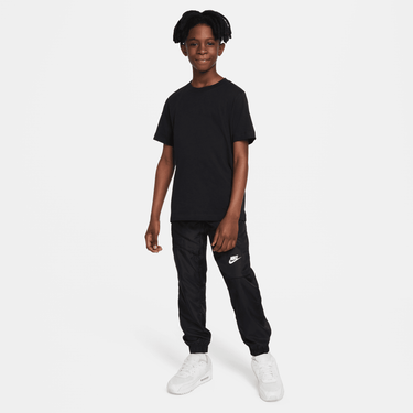 NIKE BIG KIDS' SHORT-SLEEVE  T-SHIRT