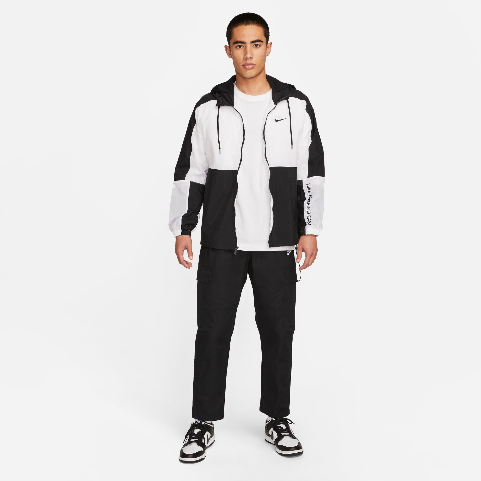 ﻿NIKE CLUB ﻿MEN'S WOVEN CARGO PANTS ﻿BLACK/WHITE – TEAM ACCESS