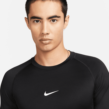 NIKE PRO MEN'S DRI-FIT TIGHT SHORT-SLEEVE FITNESS TOP