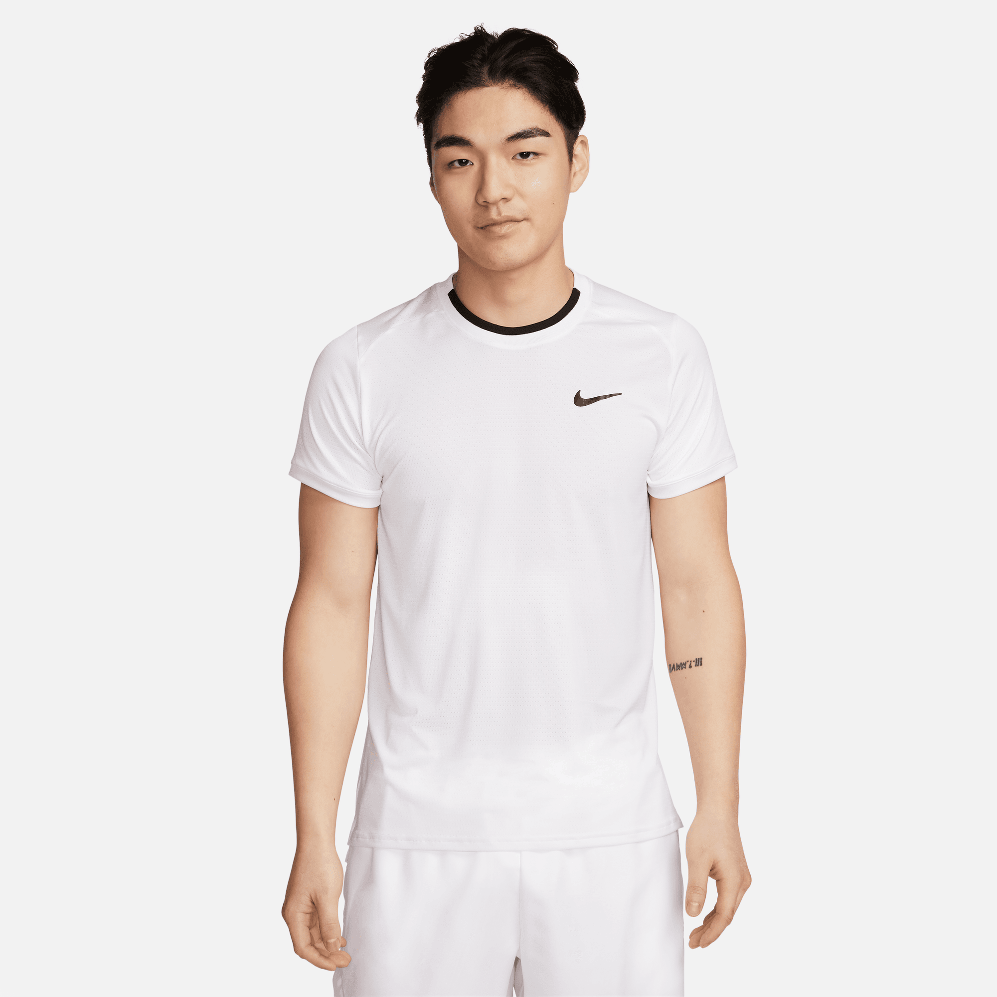 NIKECOURT ADVANTAGE MEN'S DRI-FIT TENNIS TOP