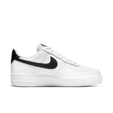 WOMENS AIR FORCE  1 07