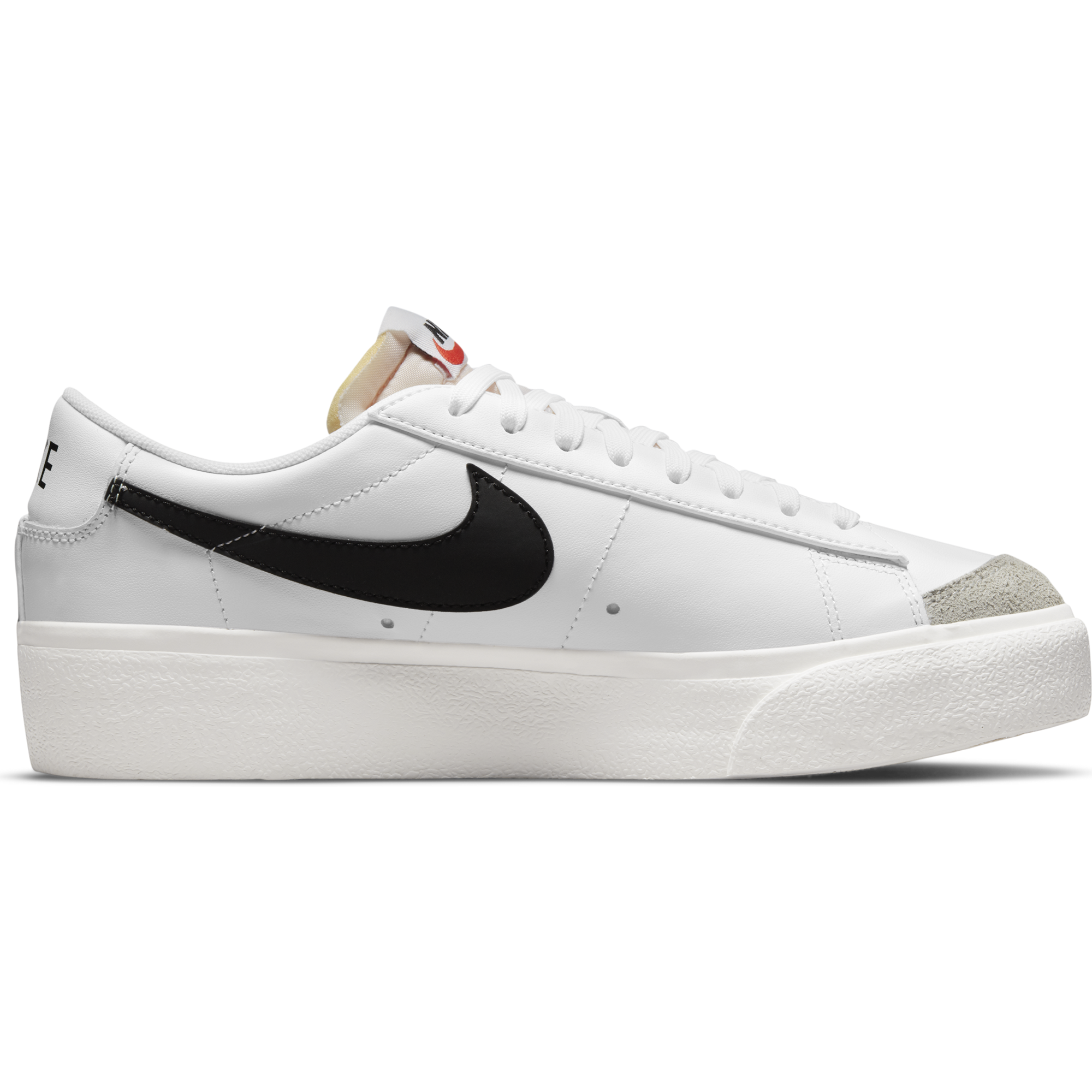 NIKE BLAZER LOW PLATFORM WOMENS SHOES